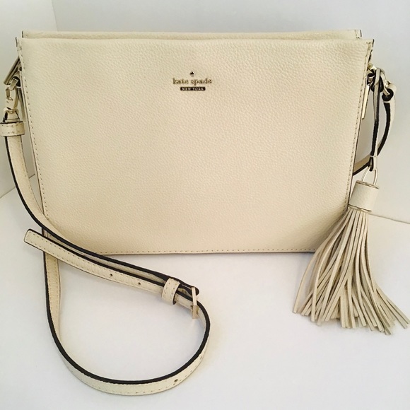 kate spade Handbags - KATE SPADE  Crossbody  Bag 👜